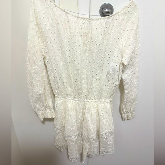 White Eyelet & Lace Long Sleeve Double Tiered Mini Dress. Size Medium. - Picture 2 of 9